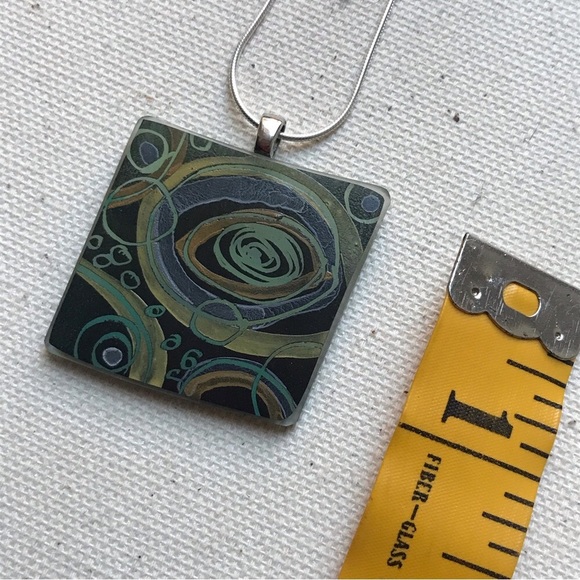 Silver and glass geometric print necklace and earring set - Picture 3 of 12